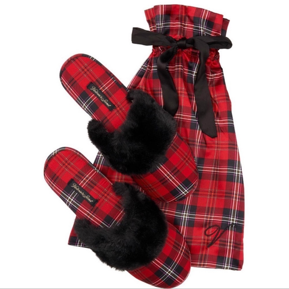 NWT Victoria’s Secret Red Plaid Satin Plush Slippers M and L